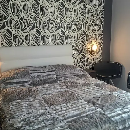 Boutique 2*